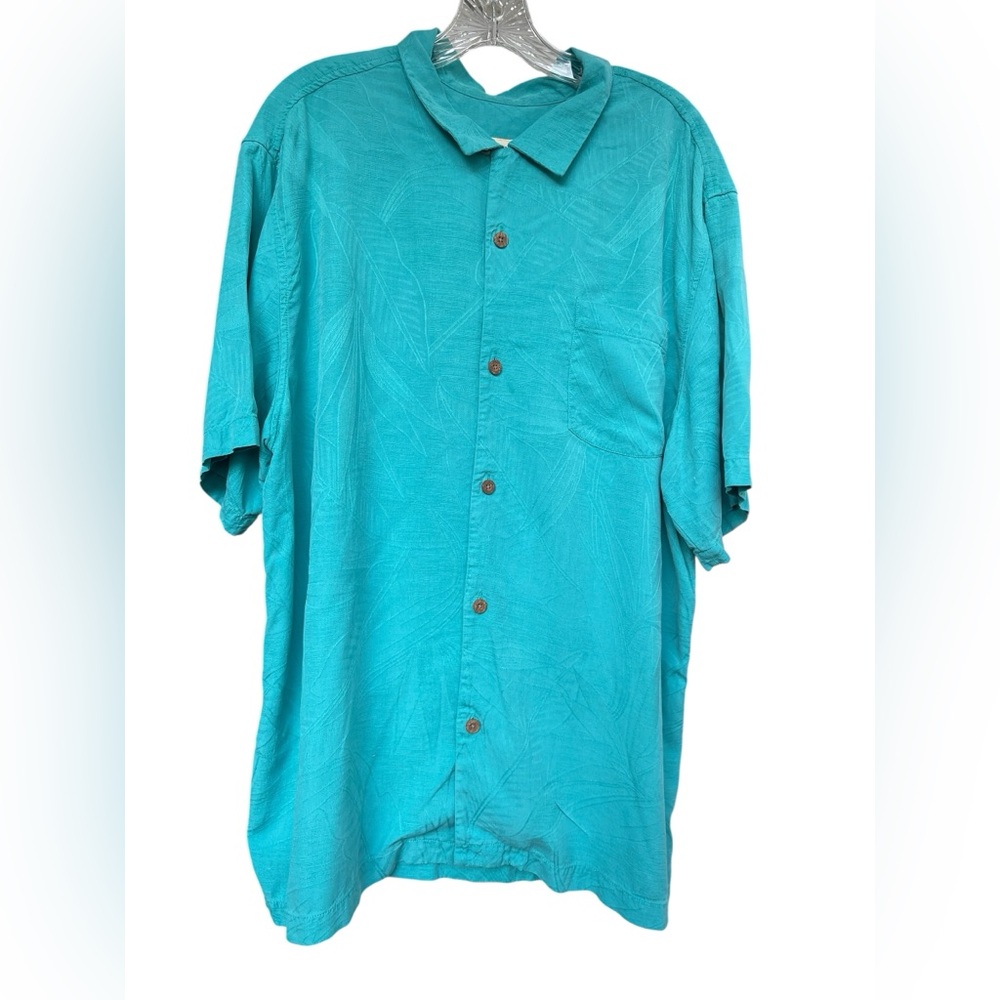 Tommy Bahama Men’s size XL  Turquoise Casual Button Down SS silk Shirt